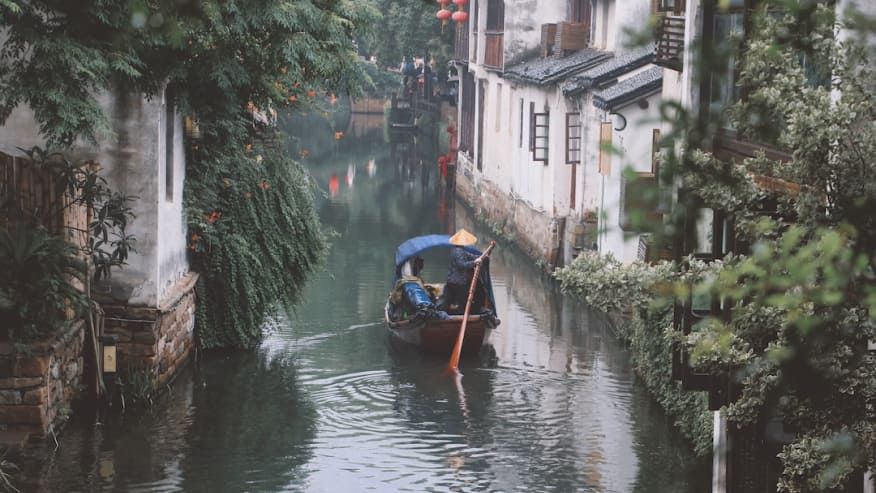 9-Day Classic Water Town Odyssey from Shanghai to Hangzhou