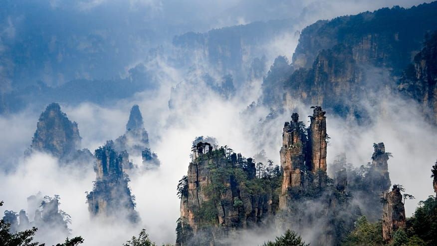 Dive in Avatar’s Realm: 3-Day Zhangjiajie & Phoenix Odyssey