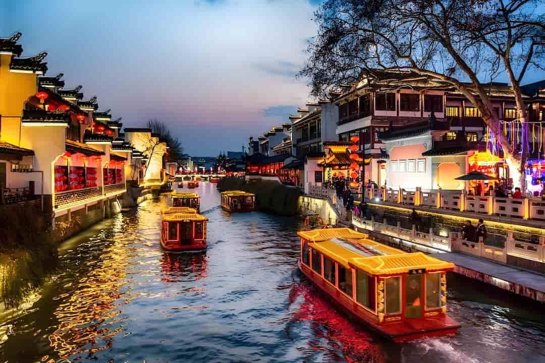 Capture the Magic of Nanjing with These Must-Visit Scenic Wonders